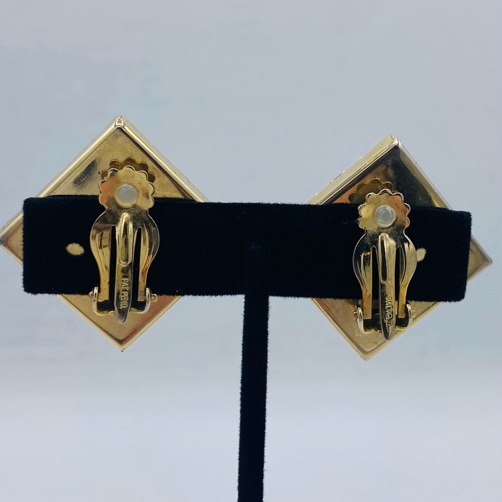 Vintage 80s-90s Square Gold Tone Faux Pearl/Rhinestone Clip On Earrings 1”x1” - Picture 4 of 8